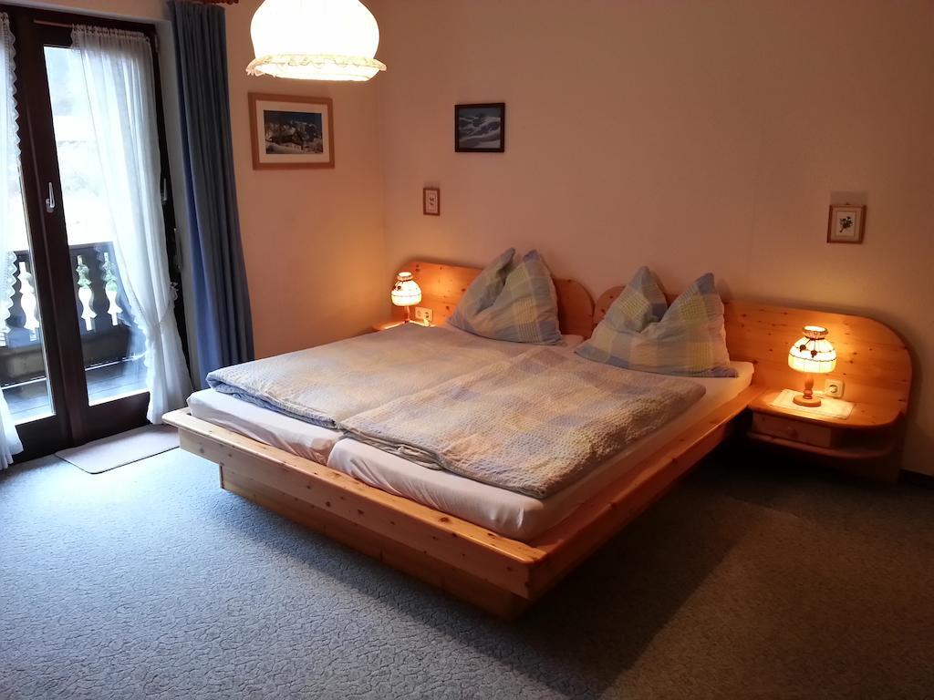 Ferienwohnung Haus Chorinskyklause Bad Goisern am Hallstättersee Zimmer foto